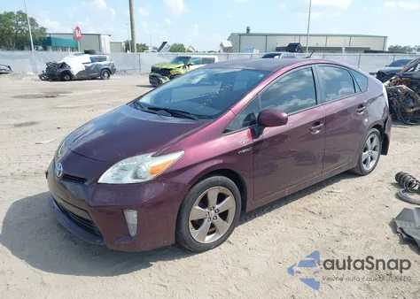 2013 Toyota Prius z USA, uszkodzony, nr VIN JTDKN3DUXD5620985